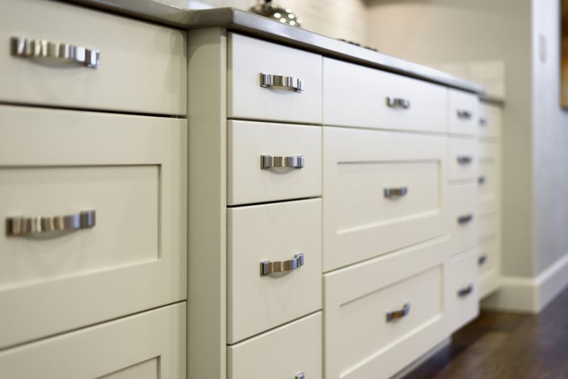 Kitchen Cabinets Refacing in Muncie, IN